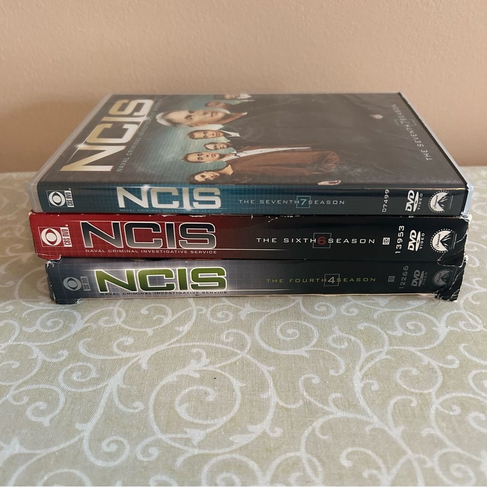 NCIS DVD Box Set Seasons 4, 6, 7